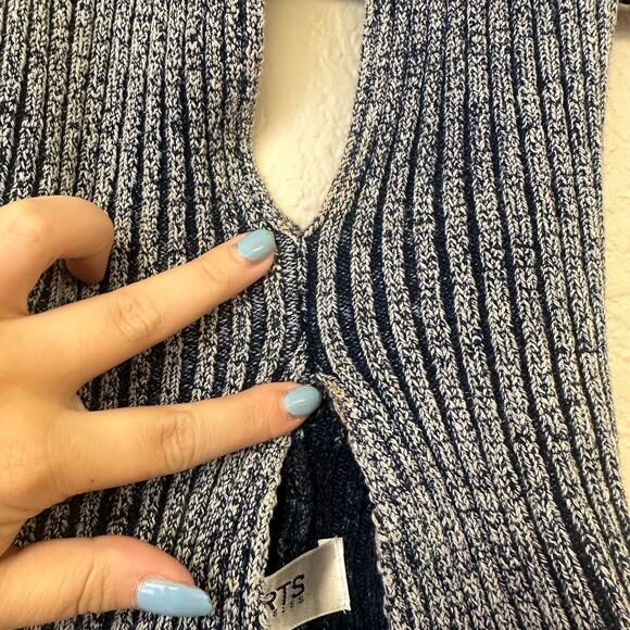 Knorts Rib Knit Cropped Halter Vest Women's Size 2 - Picture 8 of 8